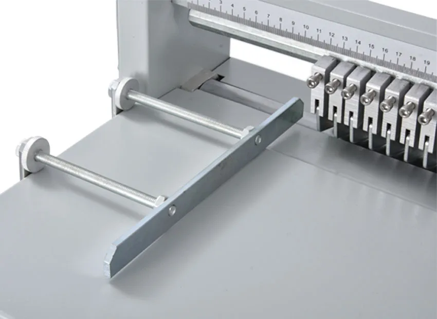 Self-adhesive Sticker Half Cutting Machine Electric Adhesive Sticker Paper Cutter Cutting Machine Width 400mm Speed 50-280r/min