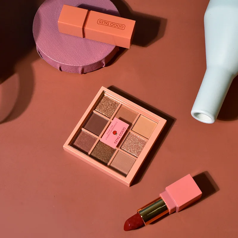 Maquillaje profesional 4 шт./компл. набор для макияжа, в том числе матовые губные помады, тени для век, набор для макияжа для женщин солнце вечерние футляр для косметики