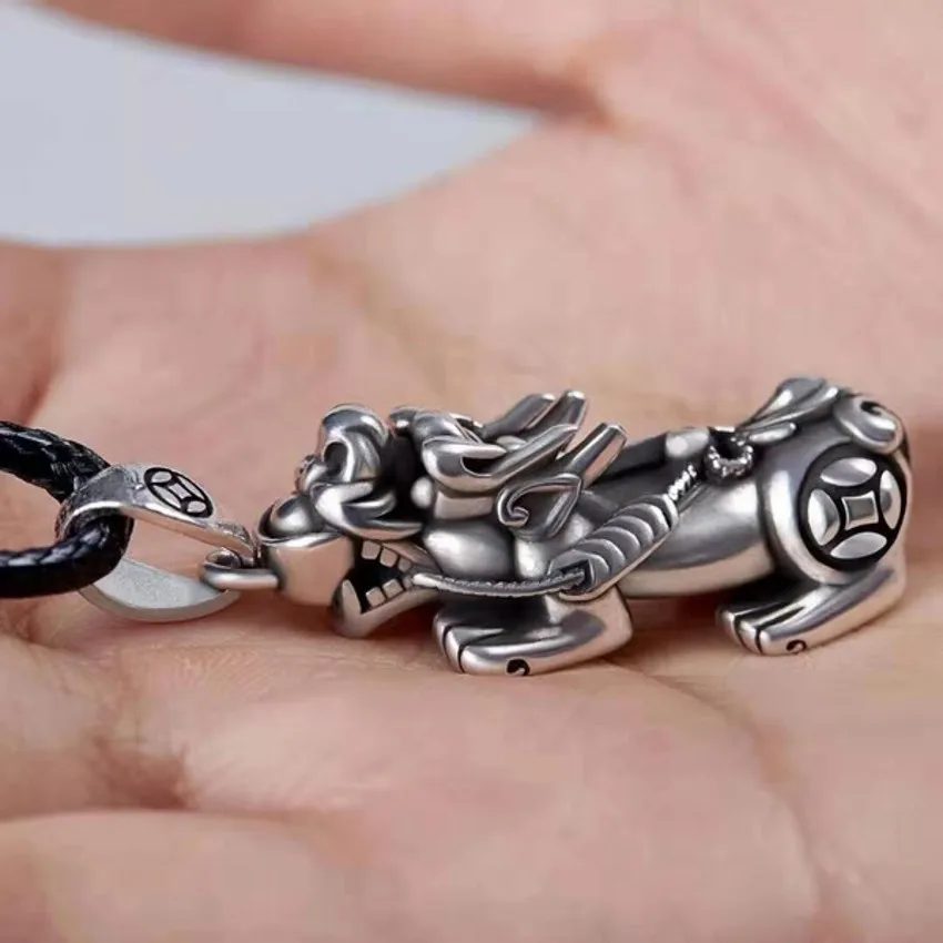 Vintage Pixiu Lucky Pendant Necklace Chinese Fengshui Pixiu Bring Wealth Lucky Animal Charm Necklaces for Men Women Gift Jewelry 6