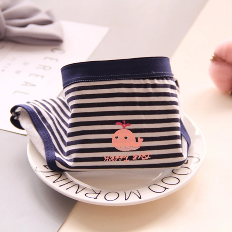 4698523490_1000337947