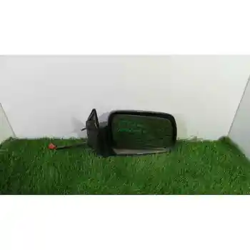 

1007765 Left rearview Jeep Gr.cherokee (zj)/(z)