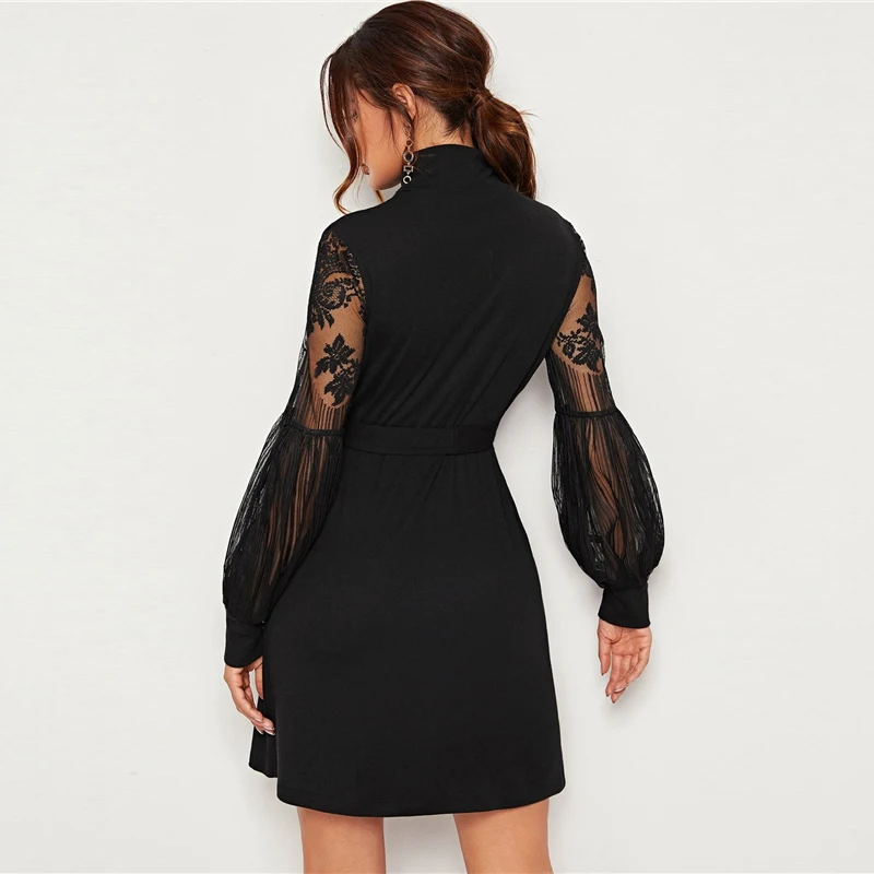 SHEIN элегантное платье с поясом, с высокой горловиной, с контрастным кружевом, с рукавом-фонариком, женские осенние модные короткие платья с высокой талией
