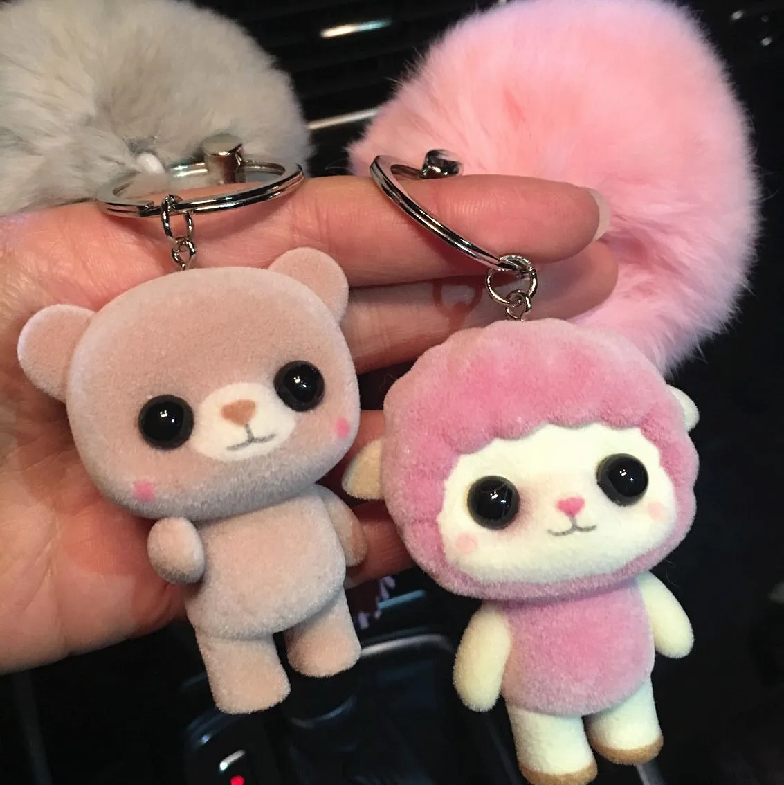 Cartoon doll car key fob pendant cute Korean creative couple key pendant men and women key ring rabbit hair