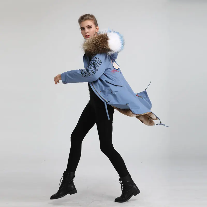 Special Price Top High Quality Ladies Long Design Unique Fur Raccoon Navy Long Winter Coat With Pattern