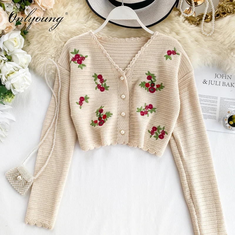 knitted cardigan with flowers