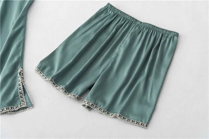 13098995863_1061836450