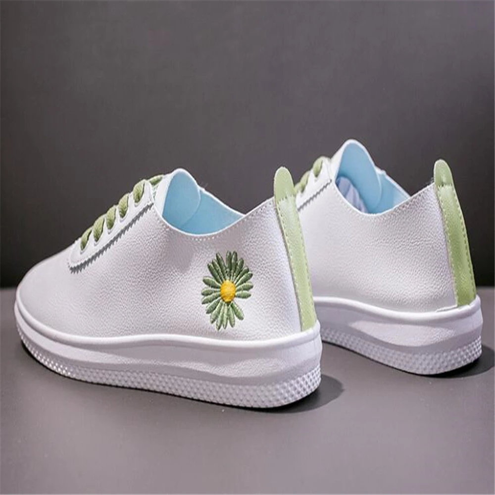 Women White Flats Soft Leather Sneakers Canvas Loafers comfortable Lace Up Casual Spring Woman Vulcanized Shoes Chaussures y798 Women White Flats Soft Leather Sneakers Canvas Loafers comfortable Lace Up Casual Spring Woman Vulcanized Shoes Chaussures y798