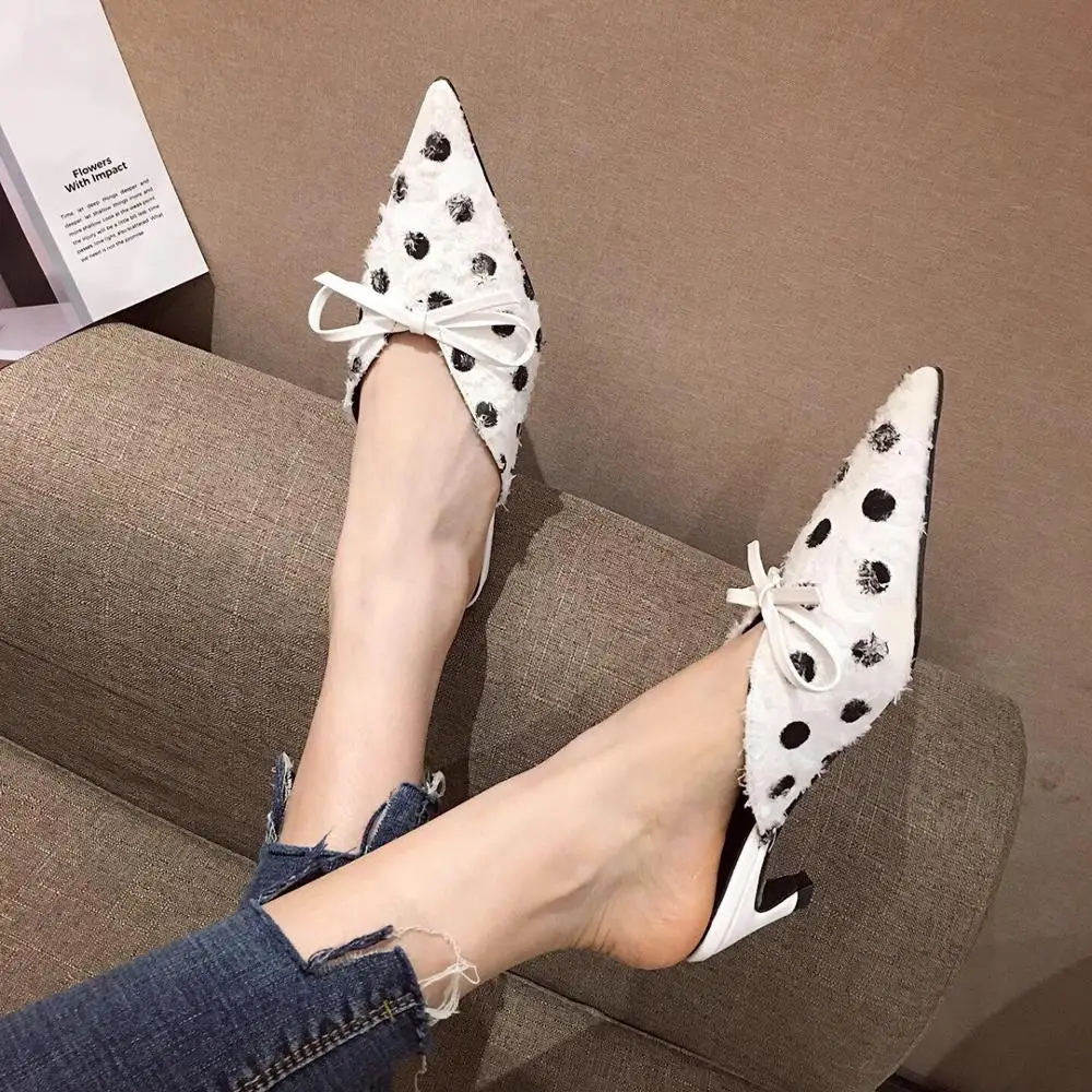 

Shoes Flat Slippers 2019 New Women Slides Butterfly-knot Heeled Mules Fashion Square heel Cover Toe Thin Heels High Luxury