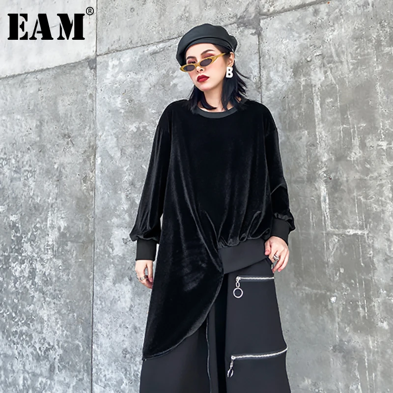 

[EAM] Women Black Velvet Asymmetrical Temperament T-shirt New Round Neck Long Sleeve Fashion Tide Spring Autumn 2020 1N107