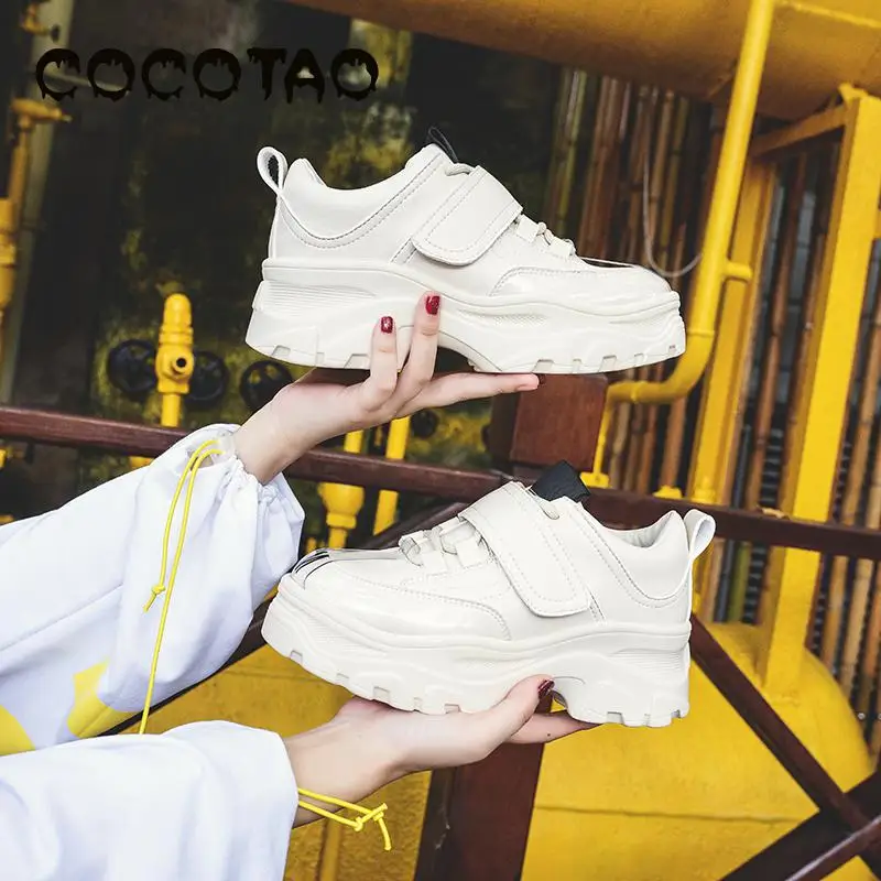 

Web Celebrity European Women's Shoes The New Spring 2019 Han Edition Wind Large Base Platformleisure Street Snap Female