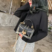 Женские новые роскошные сумки цепи городской Бег сумка женские заклепки прозрачные квадратные PU сумки