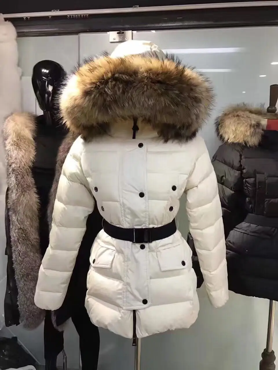 Женский пуховик, женские короткие куртки, зимняя одежда, черный и белый цвета, Брендовые женские пуховые пальто, теплый меховой воротник, женские пуховые парки