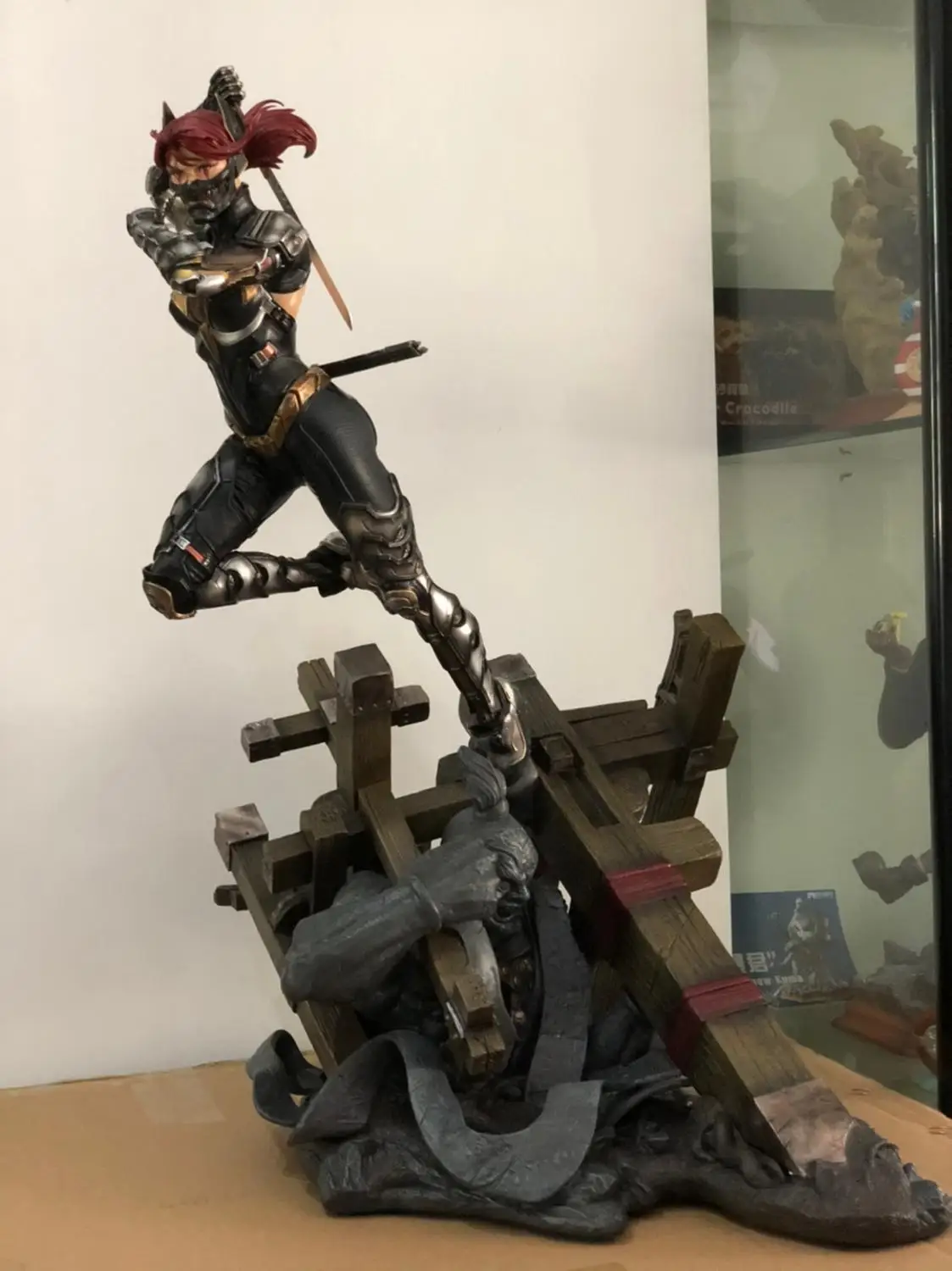 

New Amazingly Detailed 1:4 Scale XM DC Comics Batgirl Full-Body Resin Statue Collections