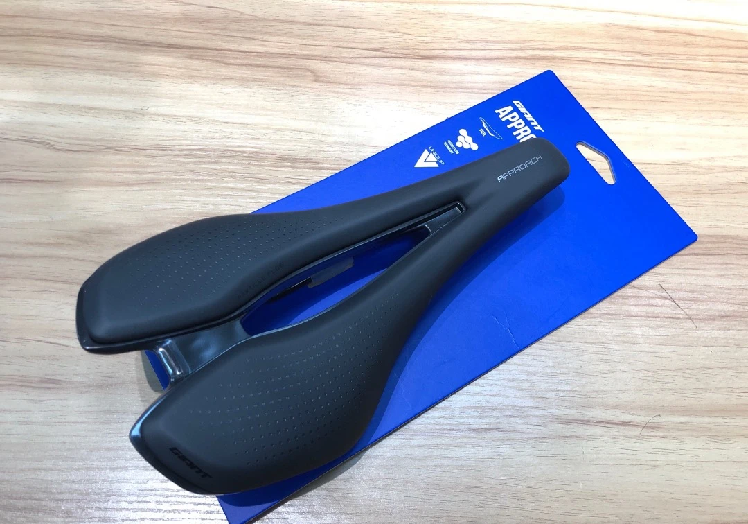 giant approach saddle review