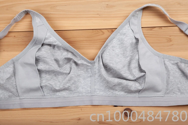 36 38 40 42 44 46 C D DD DDD Cup Women Wireless Plus Size Seamless Full Coverage Ultra Thin Unlined Smooth Minimizer Bra