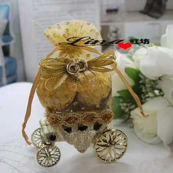 

New silver fairy carriage wedding candy box | European wedding candy box creative wedding candy bag wedding supplies