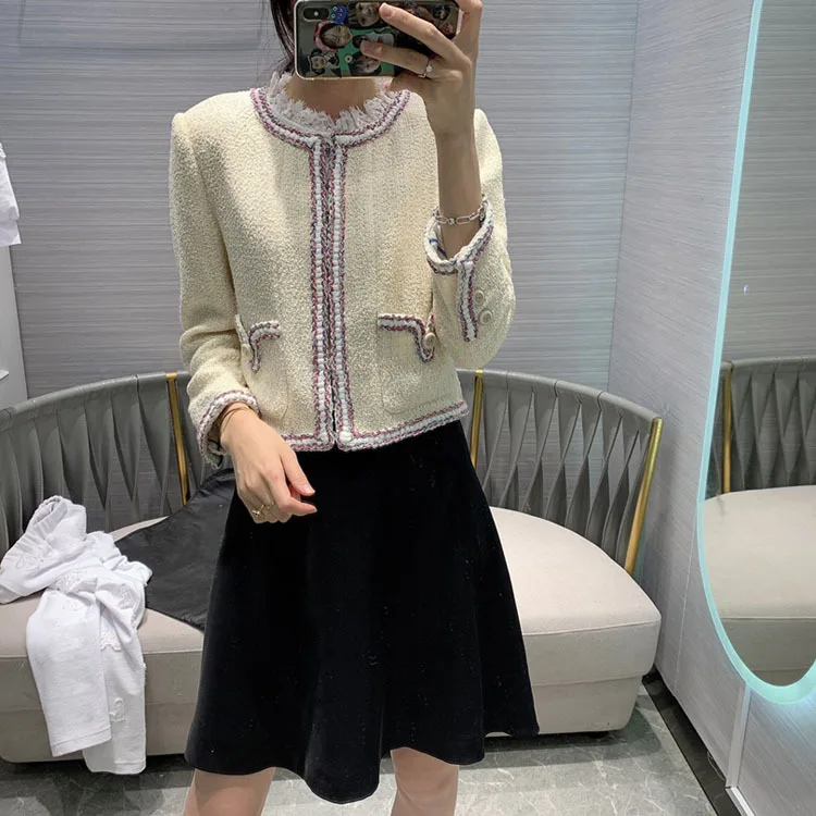 

2020 Early Spring Women's New Elegant Vintage Ladies Style Three-dimensional Cut White Jacket Free Shipping Worldwide