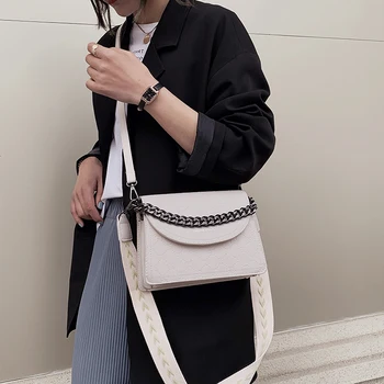 

Women' Bag 2020 Spring New Wave Fashion Small Square Bag Chain Messenger Bag Female Wild Super Fire Shoulder Bag Luis Vuiton