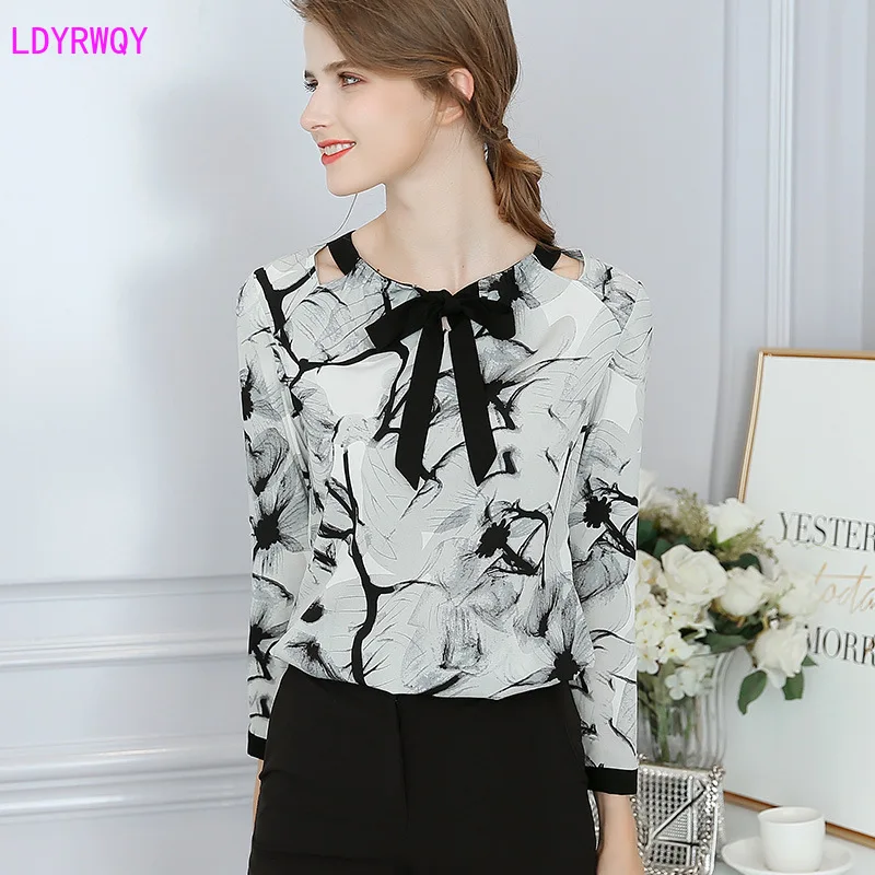 LDYRWQY spring and summer new Korean women's fashion printing lace bow tie long sleeve bottoming wild shirt