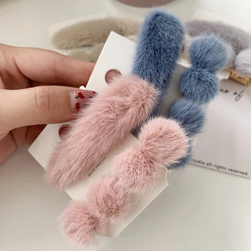 

New Korea Winter Women Hair Clip Accessories Fur Pom Pom Ball Water Drop Hair Clips Hairpins 2pcs/Set Girls Barrettes Hairgrips