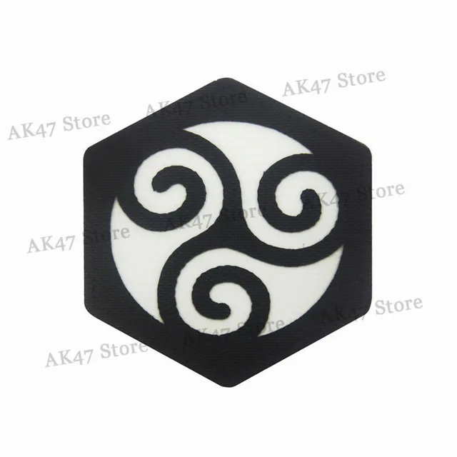 Knot Triskelion GITD ПВХ VALHALLA призовение один билет нравственная нашивка Mad Skull Max тактические армейские Викинги Live Again Die старинный значок нашивка аппликация - Цвет: Knot Triskelion GITD