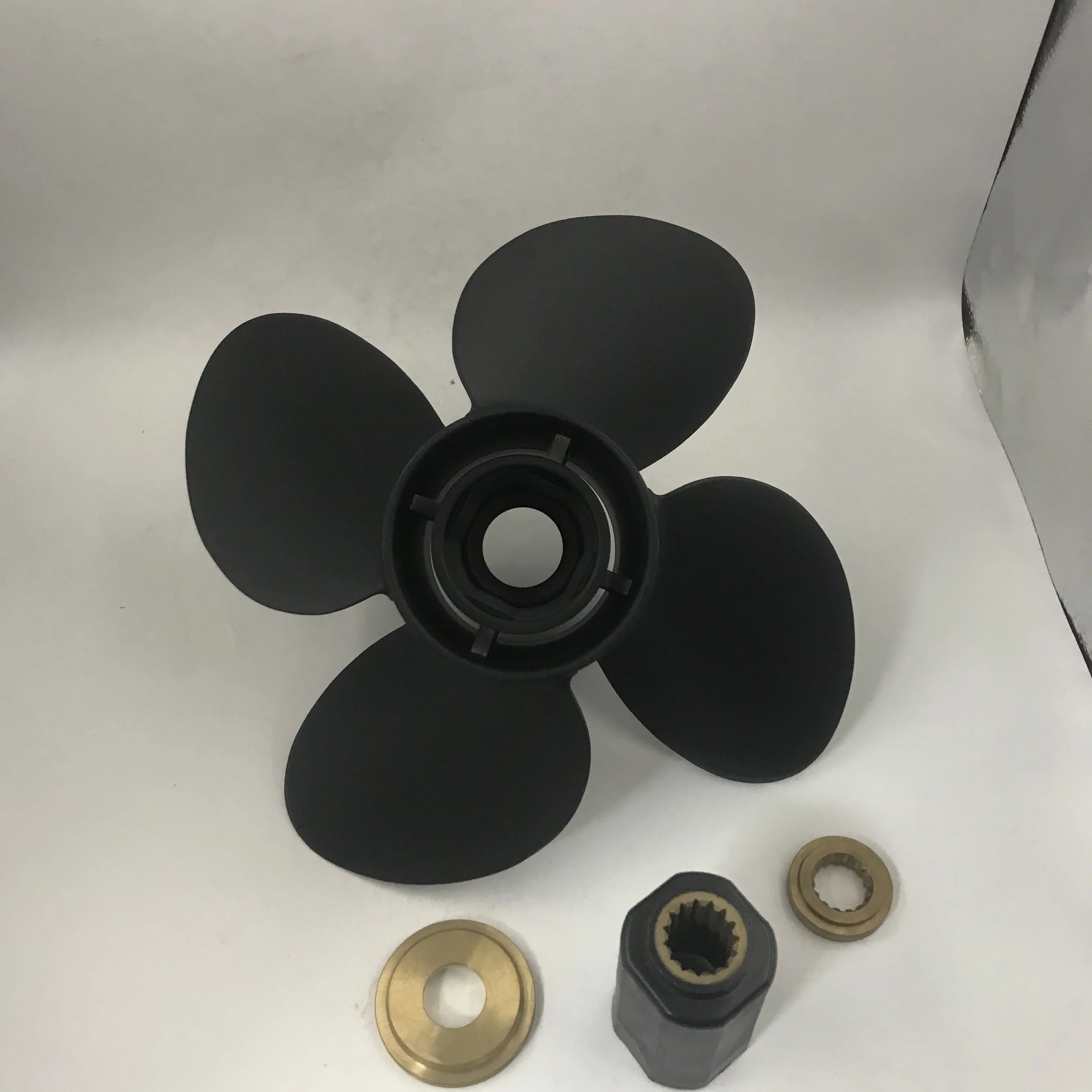 Captain Propeller 4 Blade 13x17 Fit Yamaha Outboard Engines 50HP T60HP F70HP 80HP 90HP 100HP 115HP 130HP Aluminum 15 Spline RH