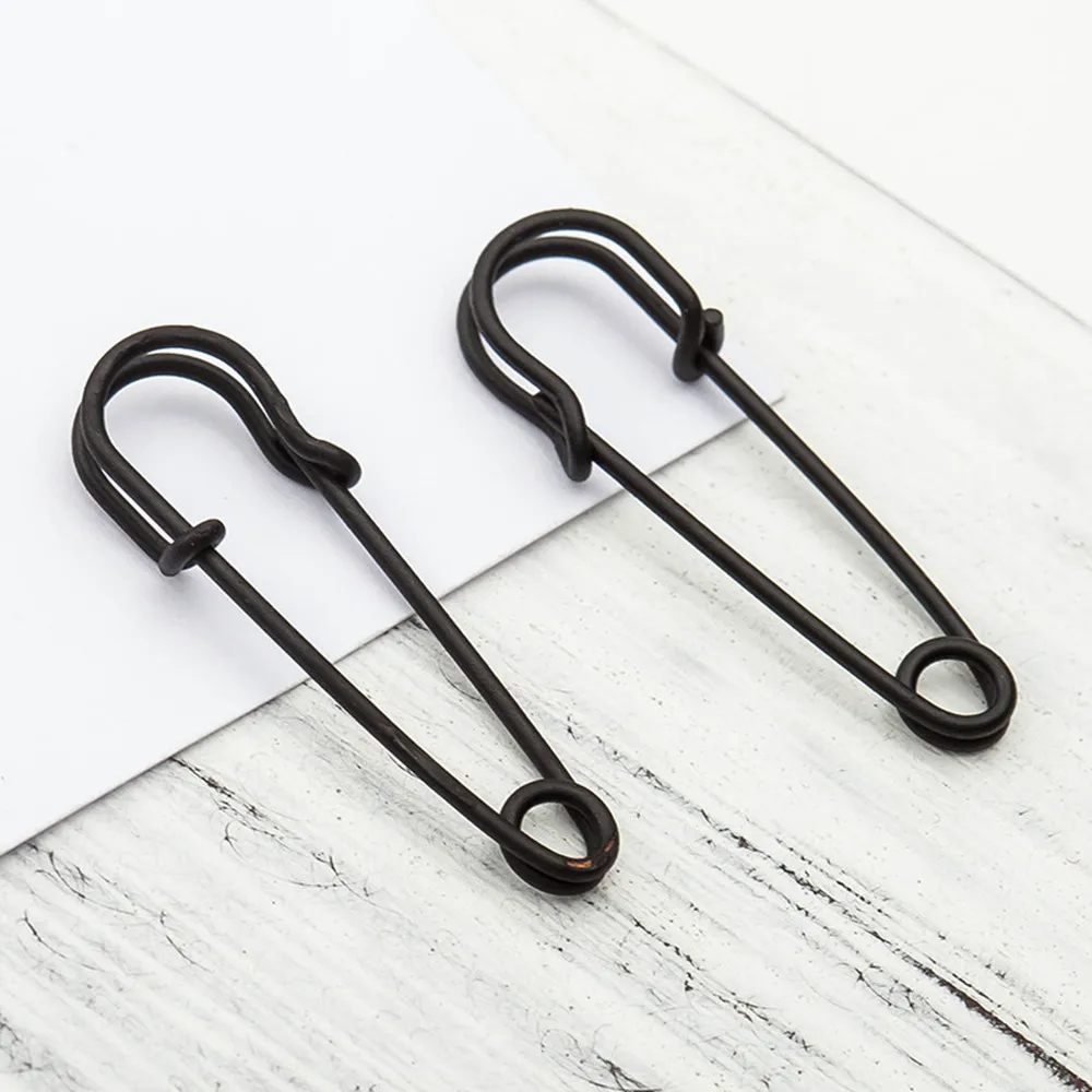New Fashion Hollow Pin Earrings Simple Vintage Gold Silver Black Statement Jewelry Punk Charm Double Stud for Women