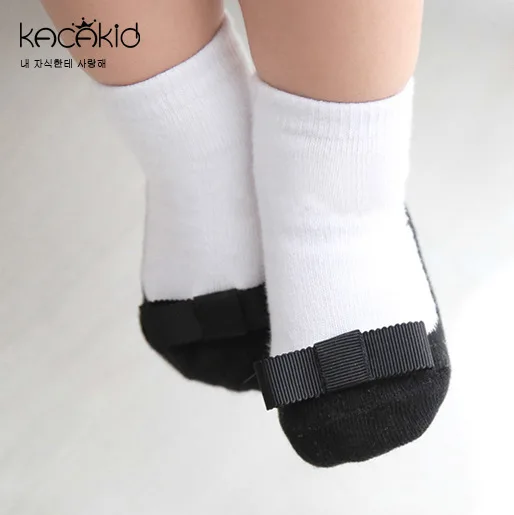 

Children's Socks New Style Sweet Girls Fake Leather Shoes Short Socks Ribbon Bowknot Princess Socks Infants Anti-slip Socks