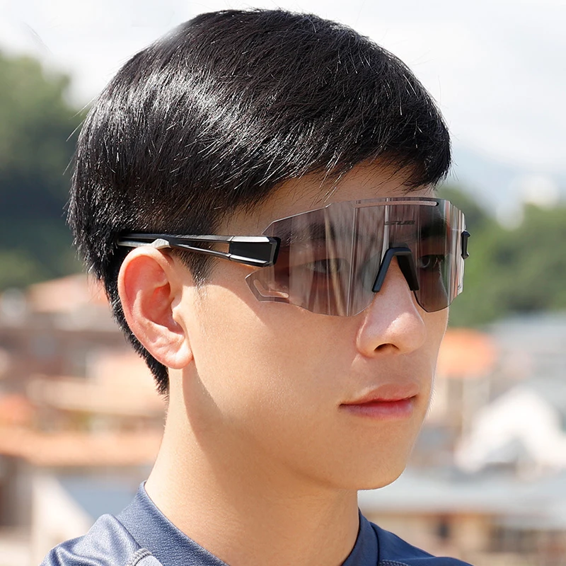 Professional Photochromic Cycling 
