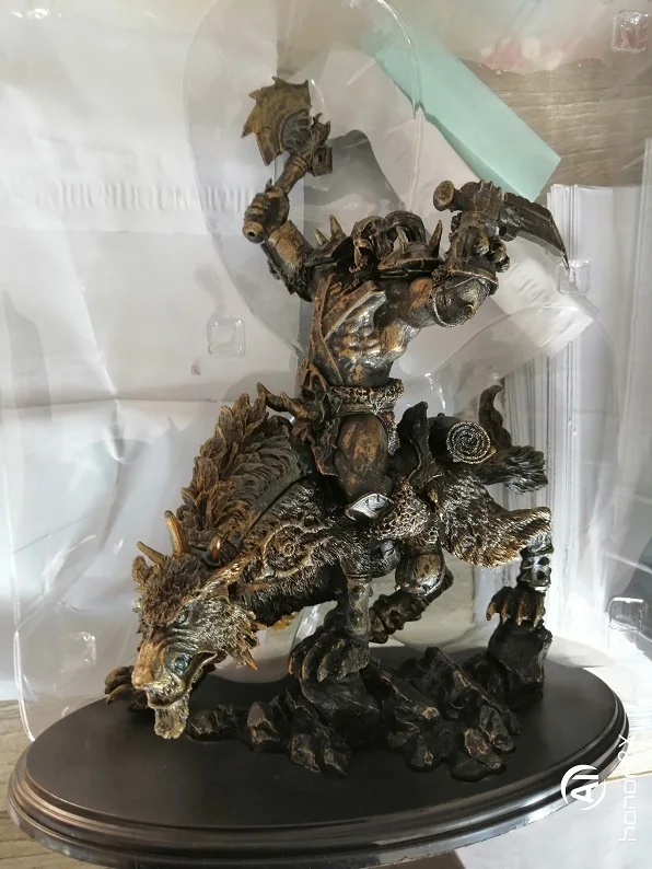 Онлайн-игра Wow Orc Warrior всадник-волк (езда Волк) Статуя Фигурка 24 см крутая