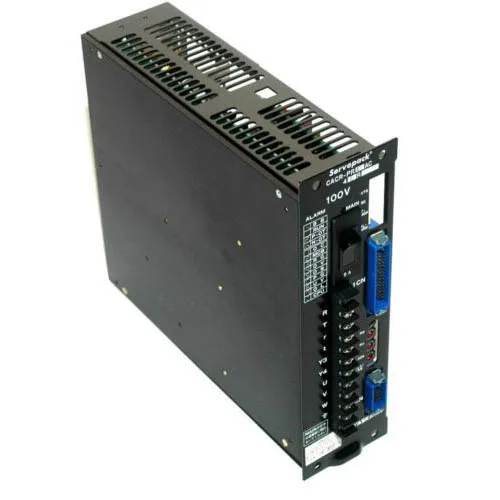 Yaskawa CACR-PRA5AC4ERY9 сервопривод используется в хорошем состоянии