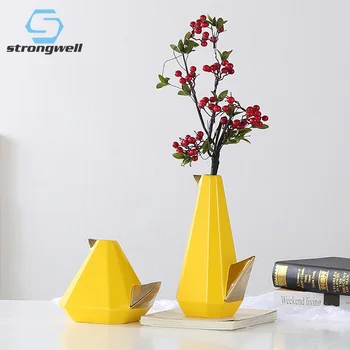 

Strongwell Nordic Origami Yellow Chicken Figurines Ceramic Flower Vase Multifunction Home Decoration Accessories Modern Wedding