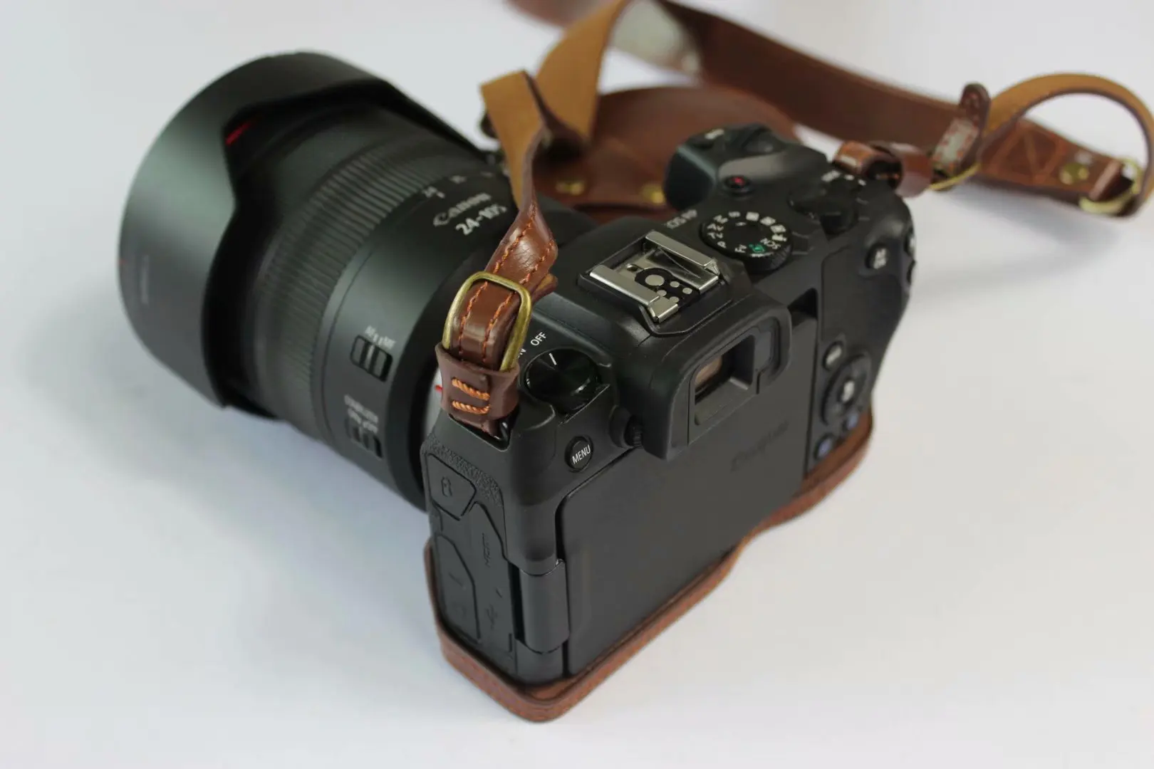Pu Leather Camera Case Bag For Canon EOSR R EOSRP RP 24-105-45mm Lens Openning Bottom Cover With Strap Mini Pouch Wrist strap