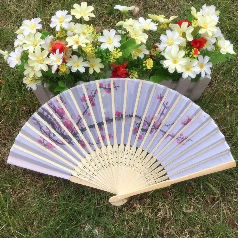 20pcs/lot elegant plum flower design bamboo folding fan wedding silk hand fan with white organza gift bag