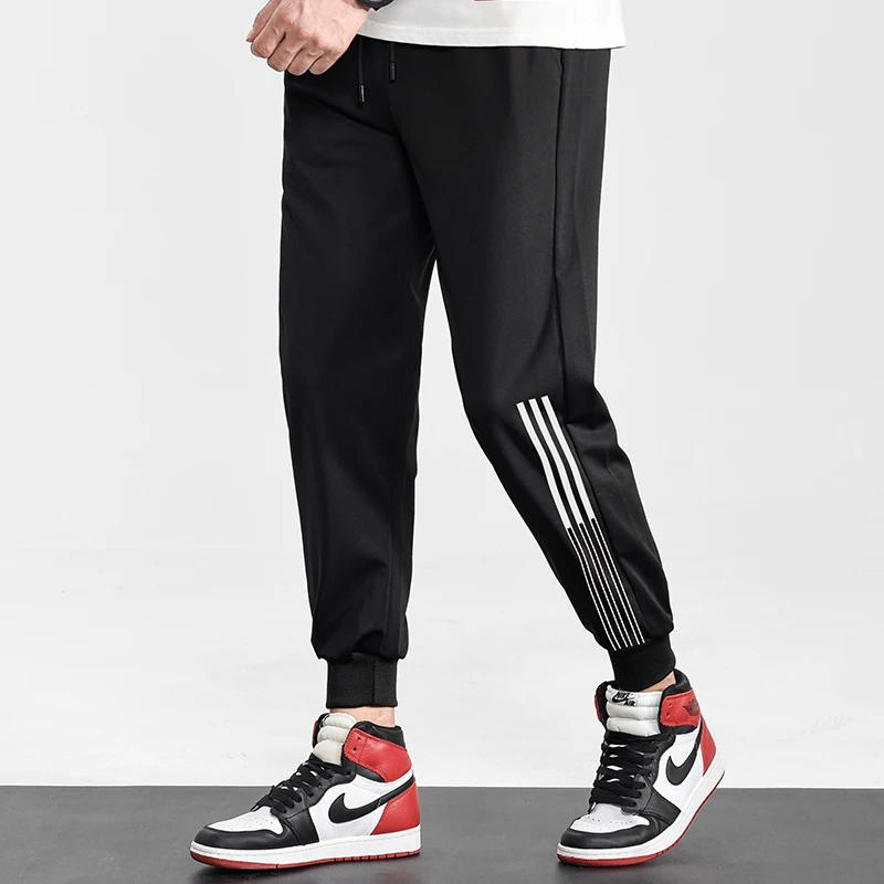 

Men's Summer Quick Dry Breathable Thin Pants Elastic Waist Sportswear Sweatpants Outdoors Exercise Joggers Men zipper Trousers
