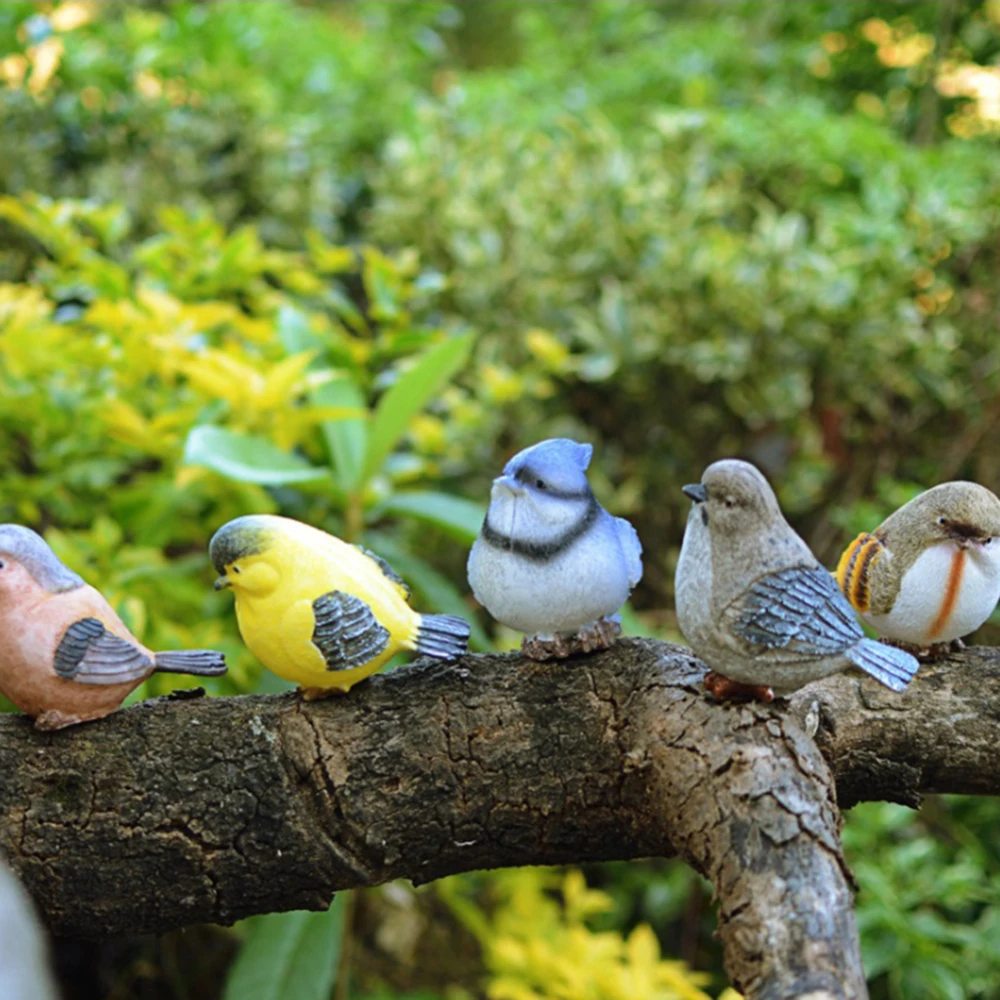 

6 Pcs Simulated Birds Animal Creature Decoration Handiwork Craftwork Miniature Figurine for Office Garden Outdoors
