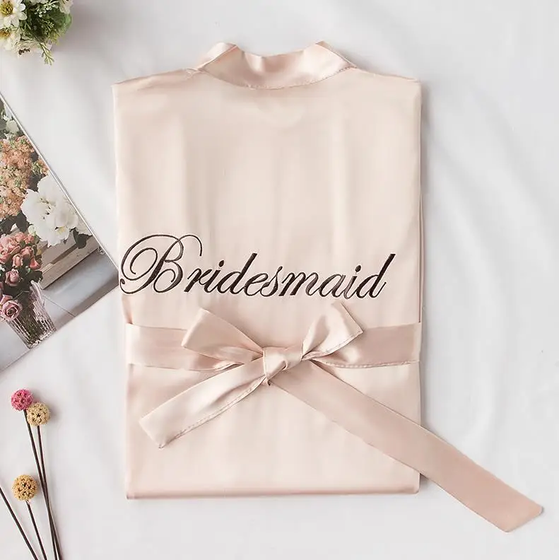 Champagne Bridesmaid Банный халат ночная рубашка атласное кимоно для невесты халат платье для женщин сексуальная ночная рубашка с вышивкой ночное белье - Цвет: Champagne Bridesmaid