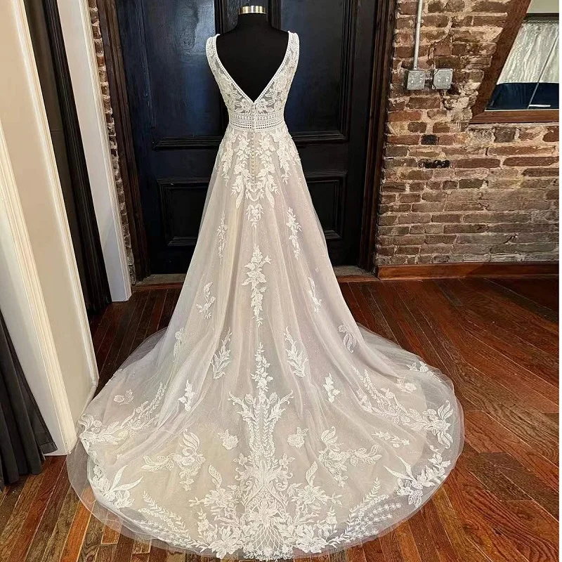 Рисунок 2 - Кружевные свадебные платья