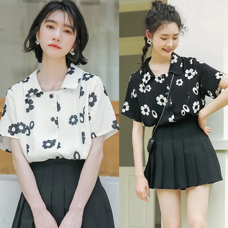 

2020 Women's Casual Loose Turn-down Collar Shirt Floral Printed Short Sleeve Single Breasted Chiffon Blouse Preppy Style