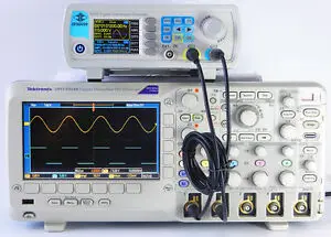 2.4 TFT LCD JDS6600 40MHz 2CH   ȣ ߻ ޽ ȣ