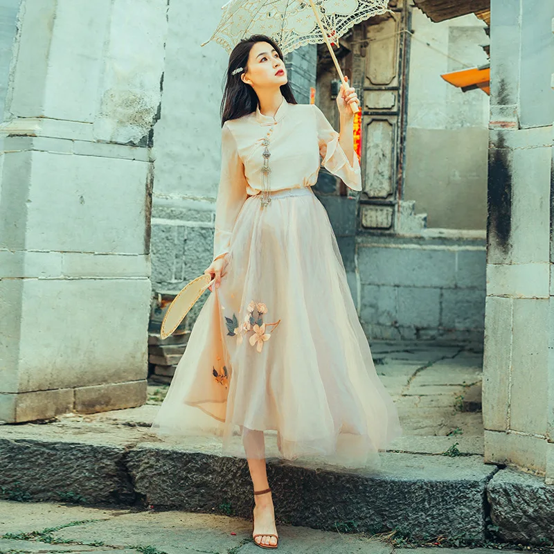 

Retro Frog Chiffon Shirt Half-length Embroidered Mesh Skirt Fairy Skirt Improved Chinese Clothing Two-Piece 1964