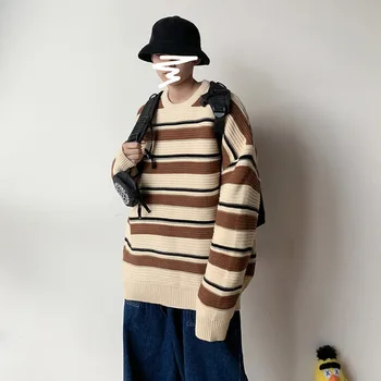 

Men's sweater 2019 autumn and winter new rainbow stripes retro round neck pullover loose sweater youth trend men's clothing