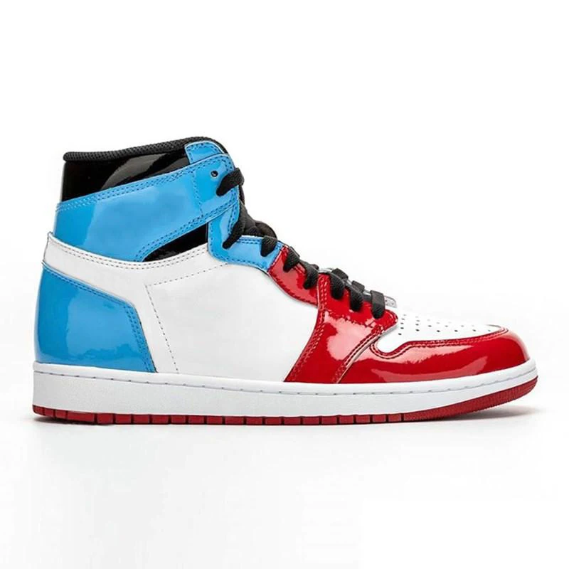 

Best 1 Quality OG Game Royal Banned Shadow Bred Womens Toe Clay Green Trainers 1S Sneakers Mens Basketball Shoes 36-47