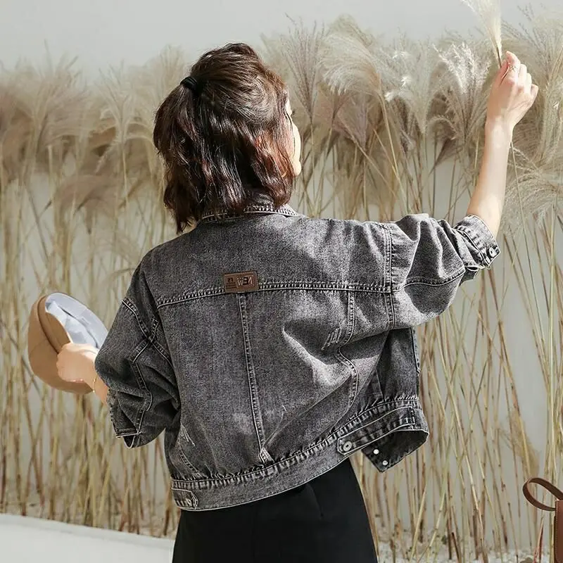 Куртка женская джинсовая короткая с длинным рукавом свободная модная верхняя