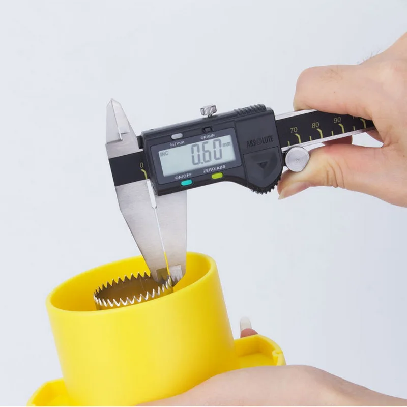 4in1 Kitchen Slicer Peeler Ginger Sharpener Corn Planer Grain Separator Cob Corn Stripper With Built-In Measuring Cup And Grater