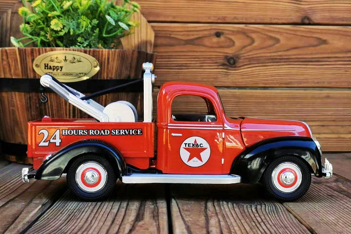 Тонкий 1:18 классического автомобиля 1940 24-часовой дорожно-спасательный автомобиль модель сплава Коллекционная модель