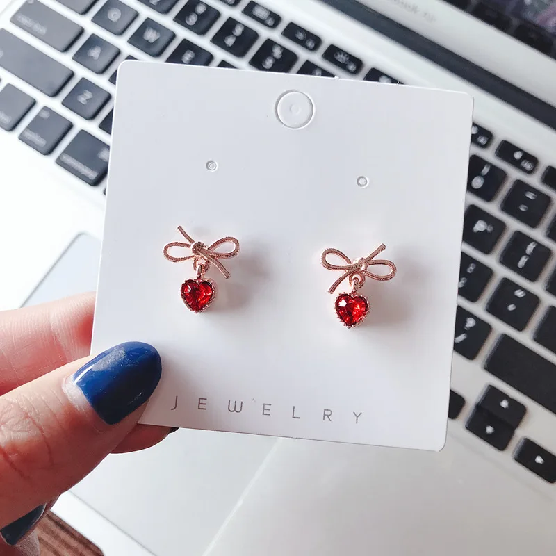 Новое поступление, сердце, для женщин, с аксессуарами