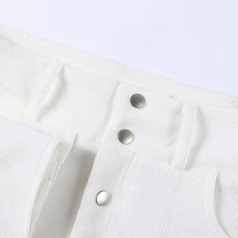 10718230935_1992208469