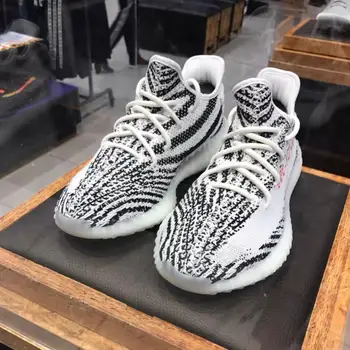 

2020 Hot Sell 350 V2 Coconut Running Shoes Female High Quality Static Black Trfrm Clay Cinder Trfrm Tail Light Boots V2 Sneakers