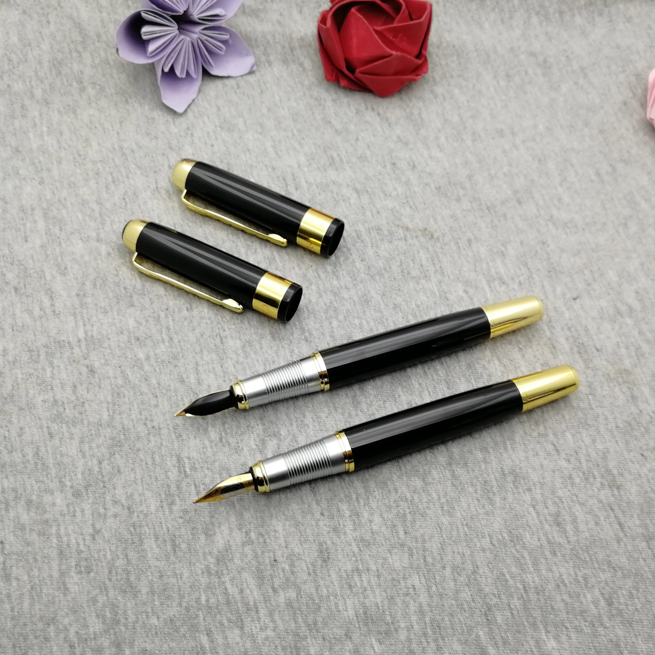 Горячая перьевая ручка с красивой подарочной коробкой 40 г черный и золотой цвет одна штука много офисные принадлежности металлическая ручка
